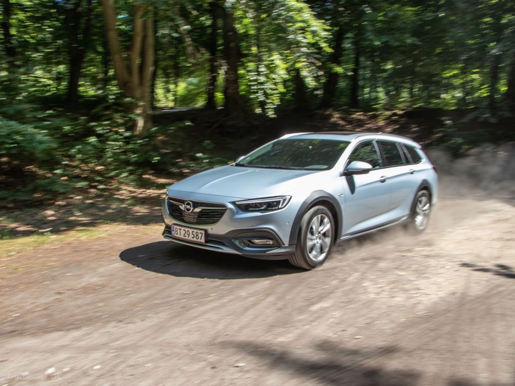 Anmeldelse Nar Suv En Ikke Er Svaret Pa Alt Opel Insignia Country Tourer Biltorvet
