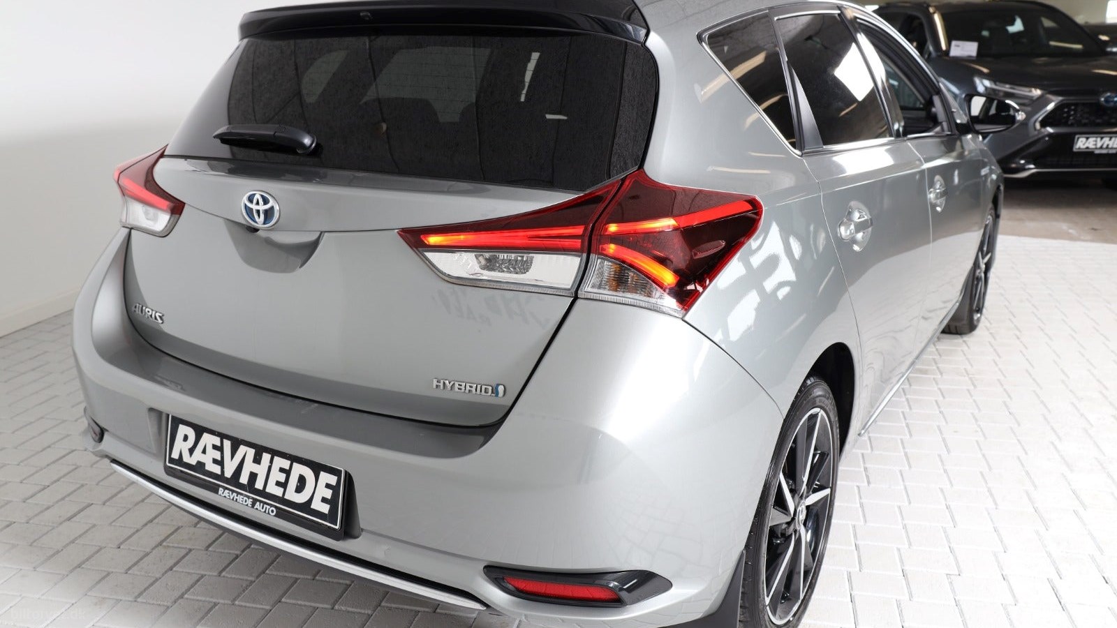 Brugt Toyota Auris 1,8 Hybrid CVT til salg